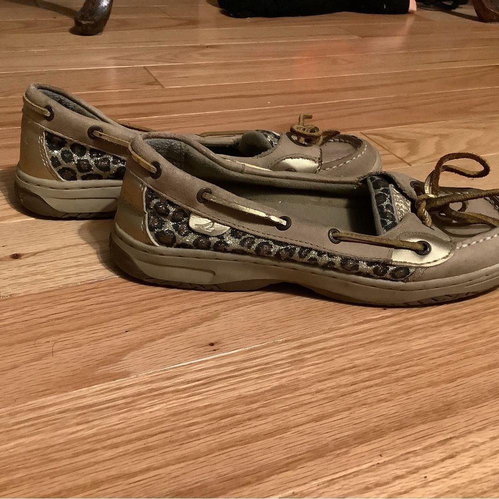 Sperry topsiders                                Size 6m great condition​